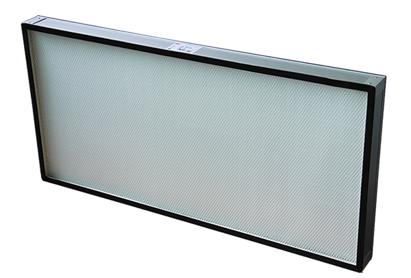 潔凈棚高效過濾器主要用于過濾0.3um以上的空氣懸浮顆粒,對于≥0.3μm顆粒的過濾效率在99.99%以上。 潔凈棚高效過濾器主要用于過濾0.3um以上的空氣懸浮顆粒,對于≥0.3μm顆粒的過濾效率在99.99%以上。