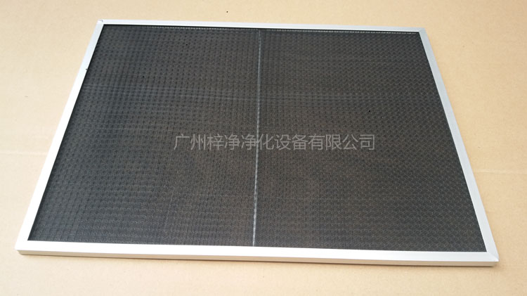 尼龍網初效過濾器骨架采用直徑為6mm的鐵絲焊接處理,目的防止過濾器變形。 尼龍網初效過濾器骨架采用直徑為6mm的鐵絲焊接處理,目的防止過濾器變形。